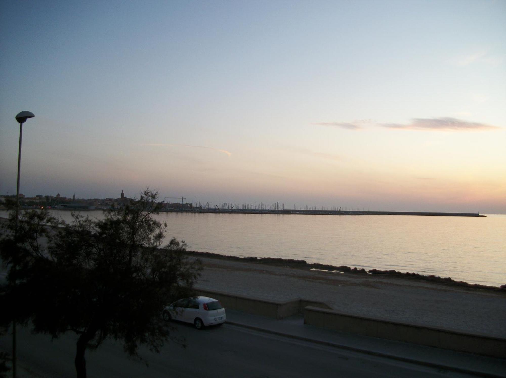 Guest House Sea Rooms Алгеро Екстериор снимка