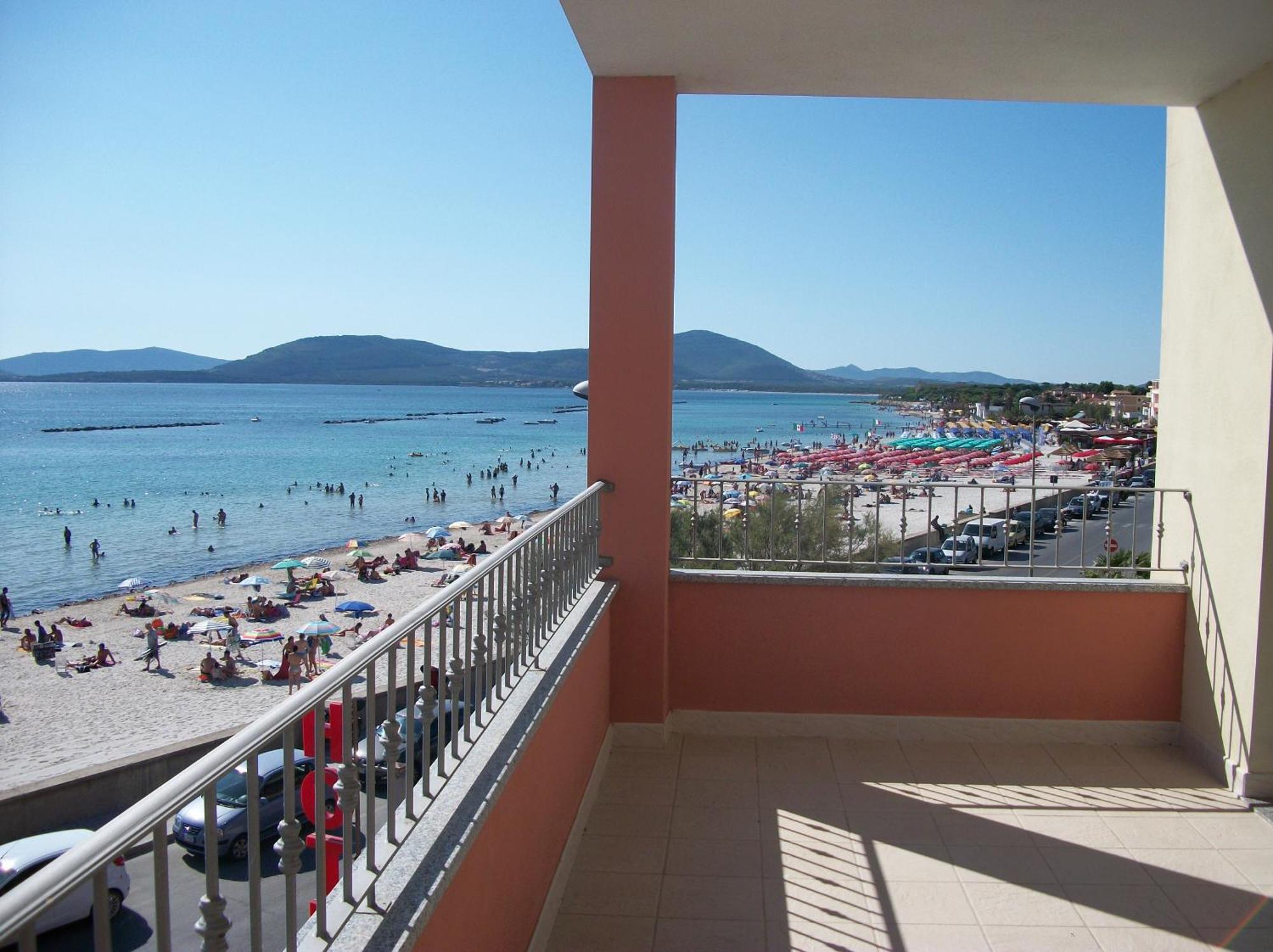 Guest House Sea Rooms Алгеро Екстериор снимка