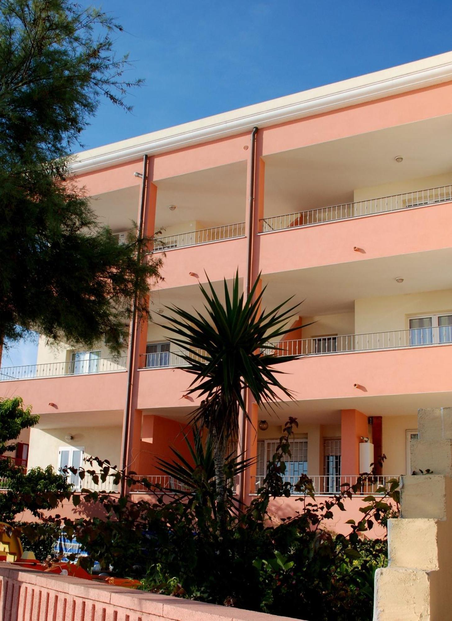 Guest House Sea Rooms Алгеро Екстериор снимка